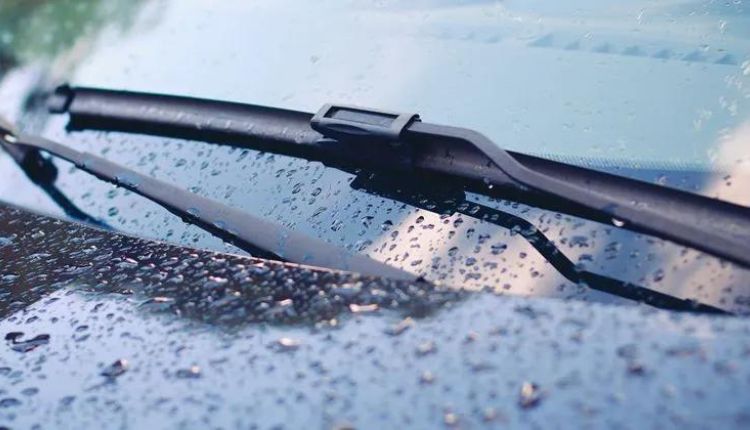 Selecting Windscreen Wiper Blades For Optimal Visibility Windscreen wiper blades